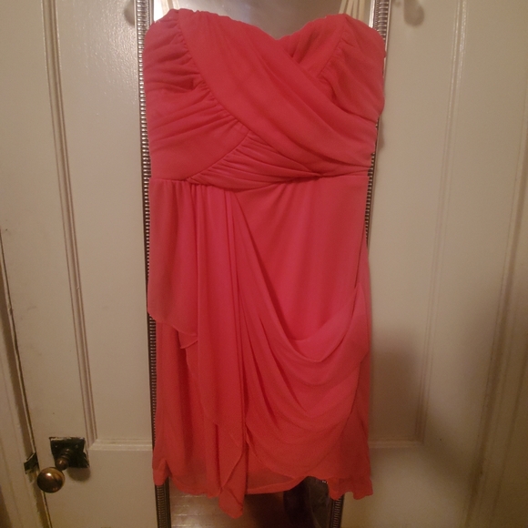 Dress - Picture 1 of 1